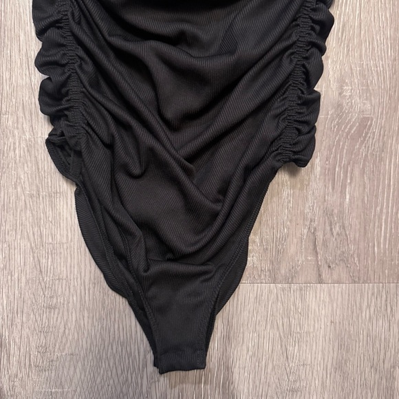 Free People Black Spaghetti Strap On Your Side Ruched Bodysuit Size Medium - Picture 8 of 12